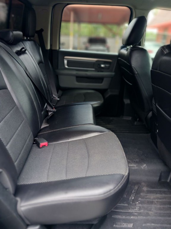 2018 RAM 1500 Image 15