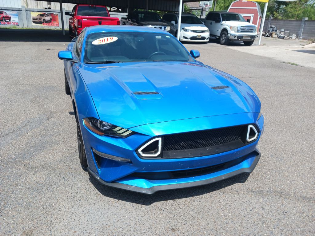 2019 Ford Mustang Image 4