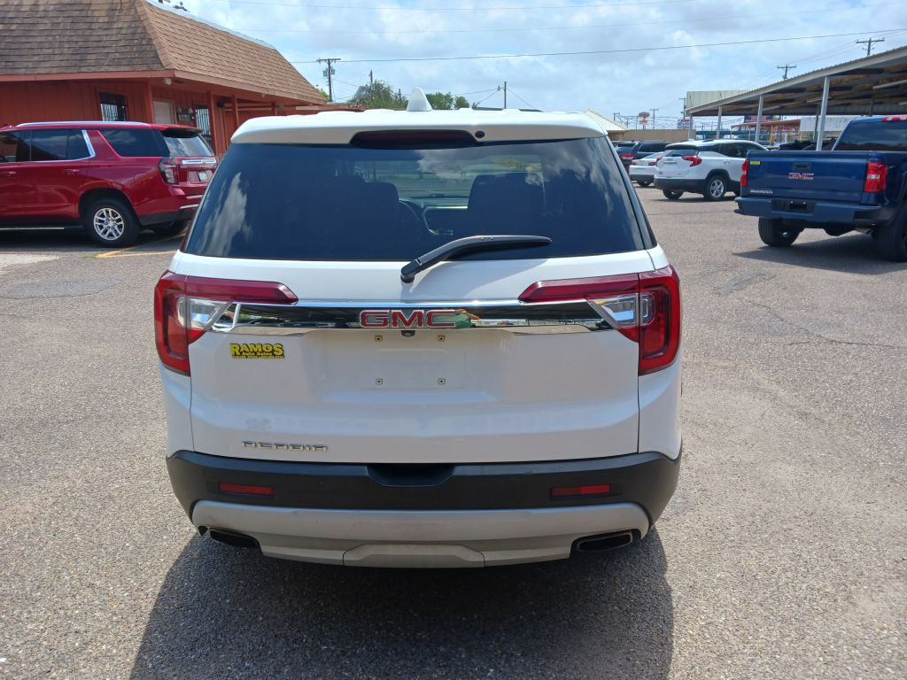 2022 GMC Acadia Image 4