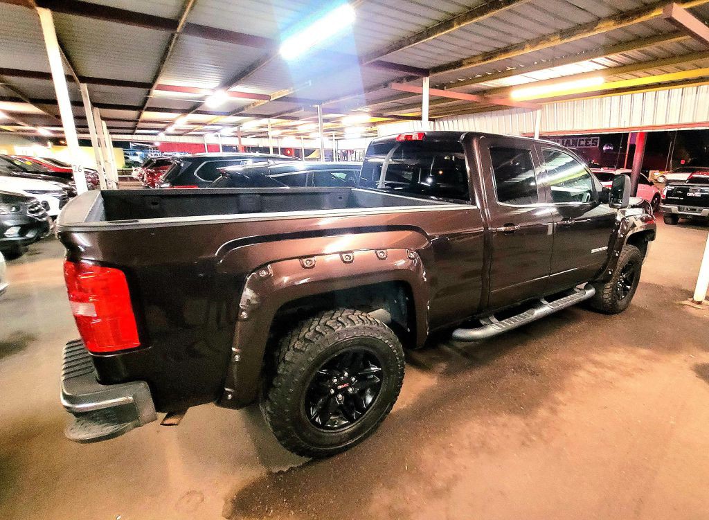 2016 GMC Sierra Image 3