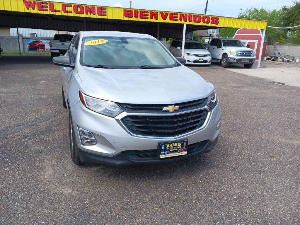 2019 Chevrolet Equinox Image 2