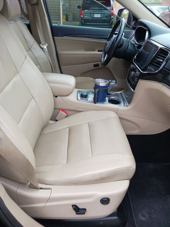 2020 Jeep Grand Cherokee Image 17