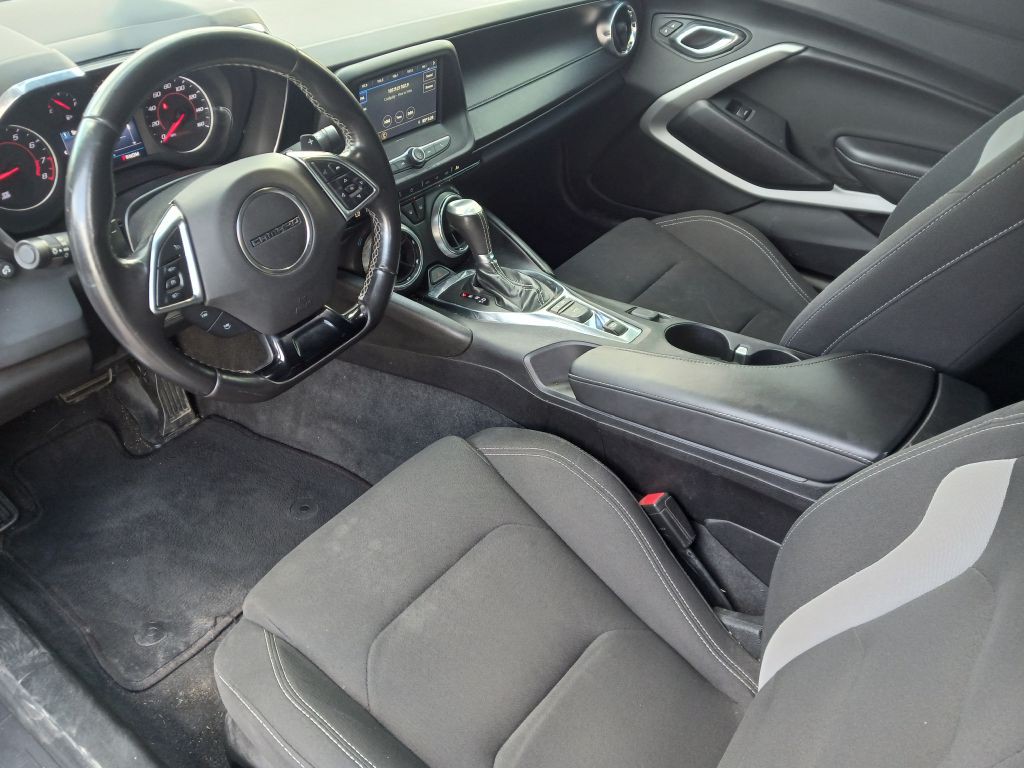2019 Chevrolet Camaro Image 8