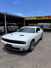 Image for 2019 Dodge Challenger SXT ID: 7404417