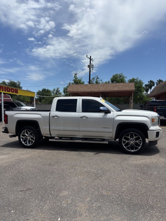 2015 GMC Sierra Image 4