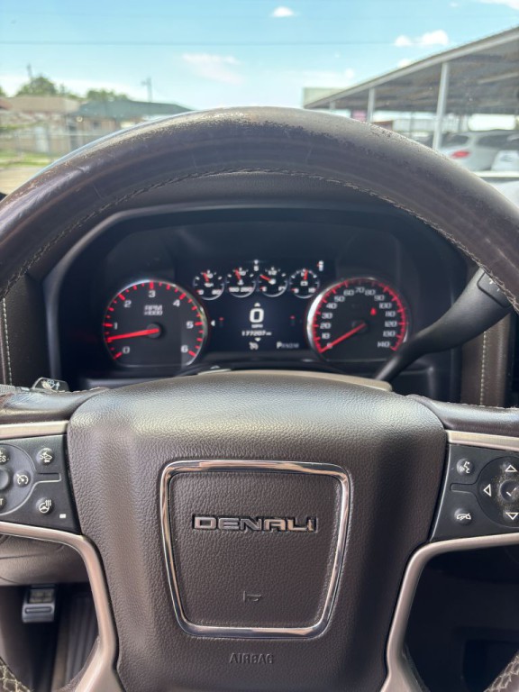 2015 GMC Sierra Image 12