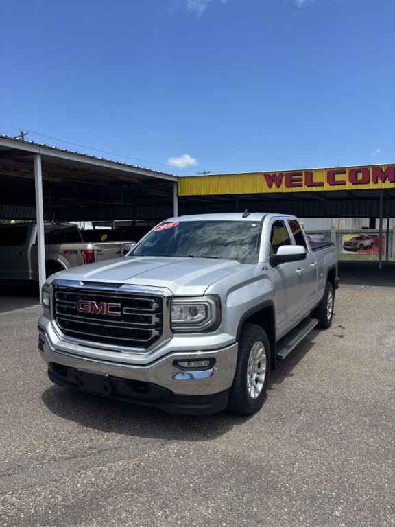 2016 GMC Sierra Image 1