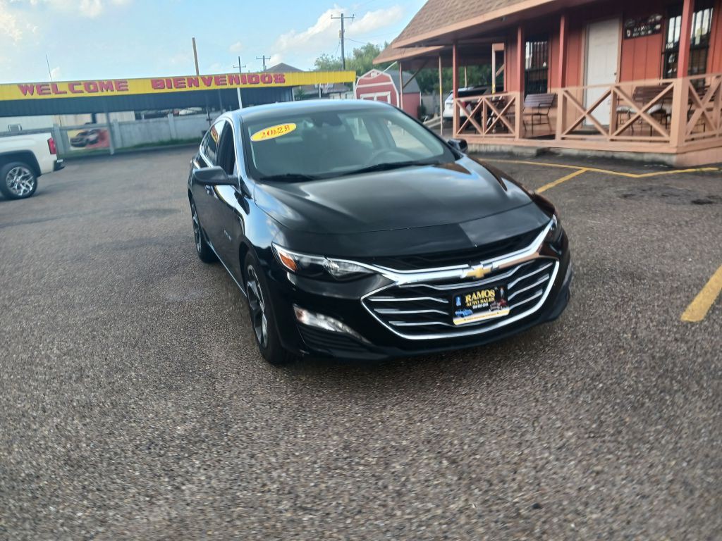 2023 Chevrolet Malibu Image 3