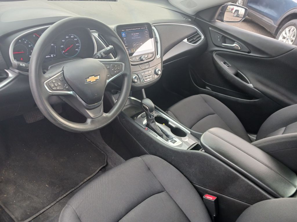 2023 Chevrolet Malibu Image 12