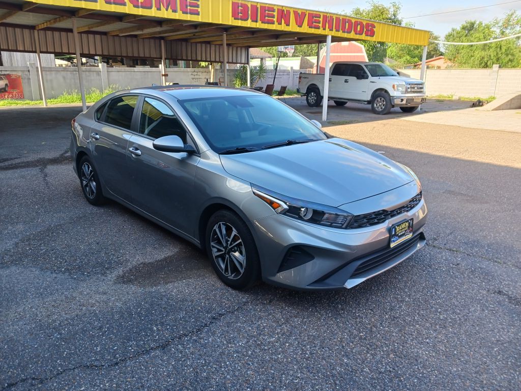 2024 Kia Forte Image 2