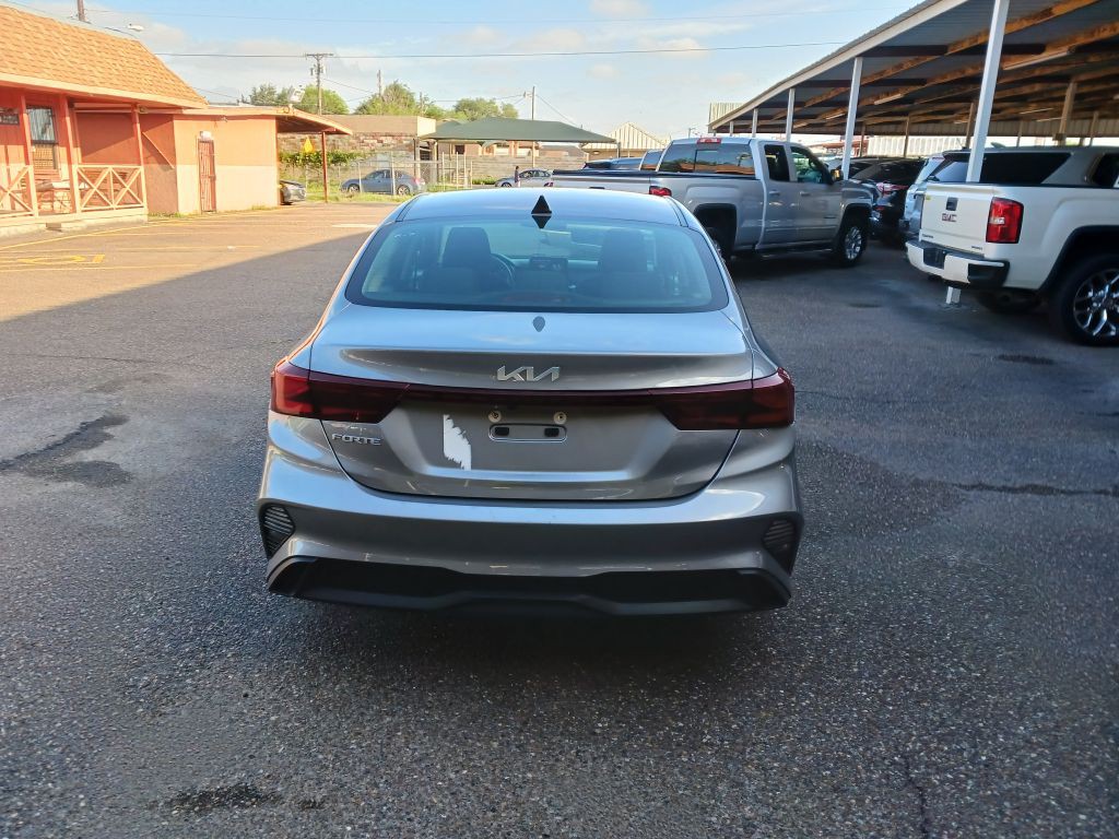 2024 Kia Forte Image 4