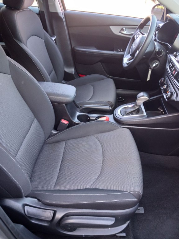 2024 Kia Forte Image 12