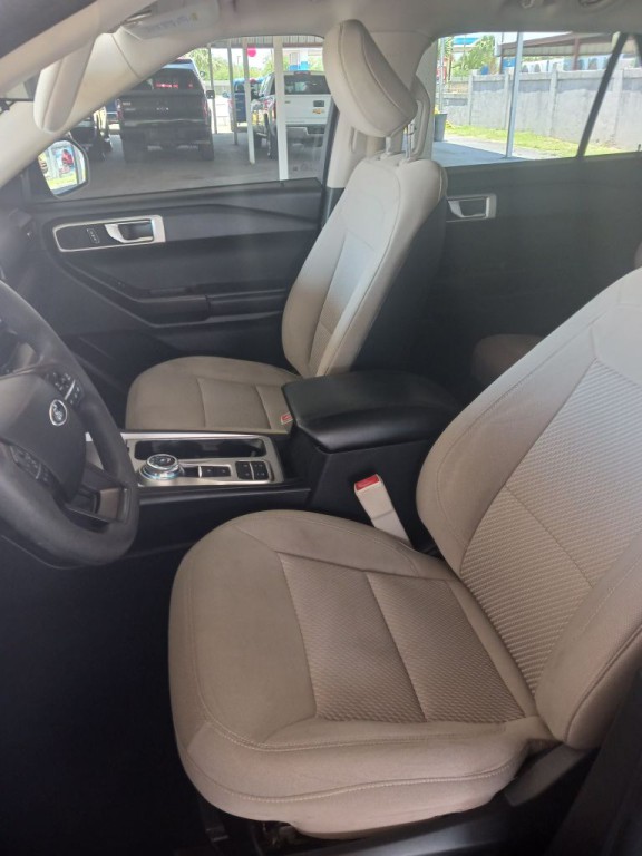 2020 Ford Explorer Image 11