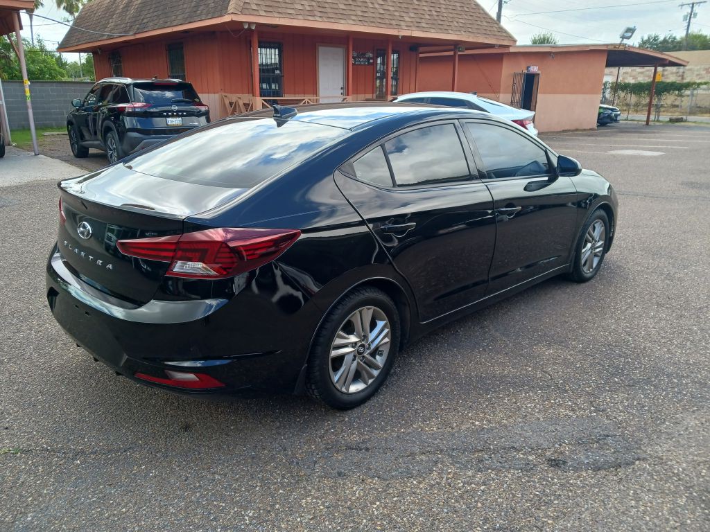 2020 Hyundai Elantra Image 7