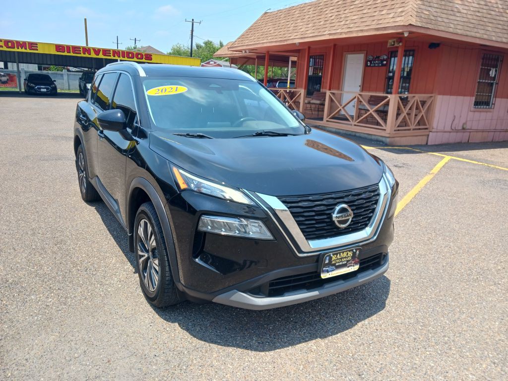 2021 Nissan Rogue Image 1