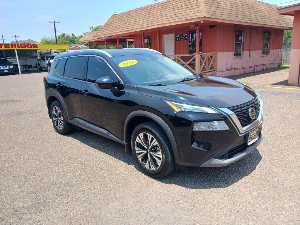 2021 Nissan Rogue Image 2
