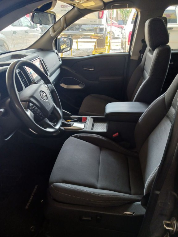 2022 Nissan Frontier Image 5
