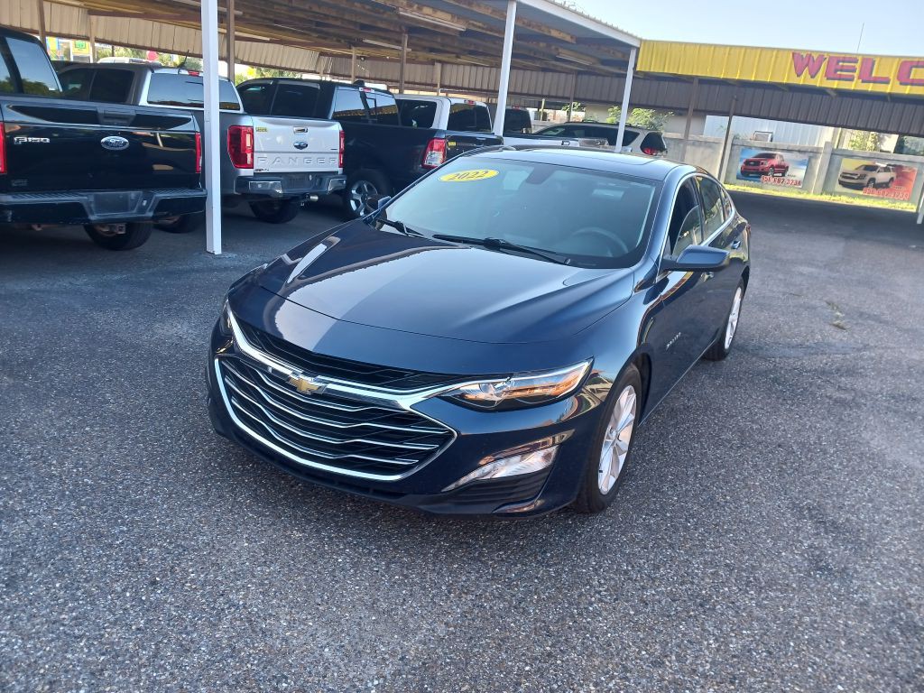 2022 Chevrolet Malibu Image 3