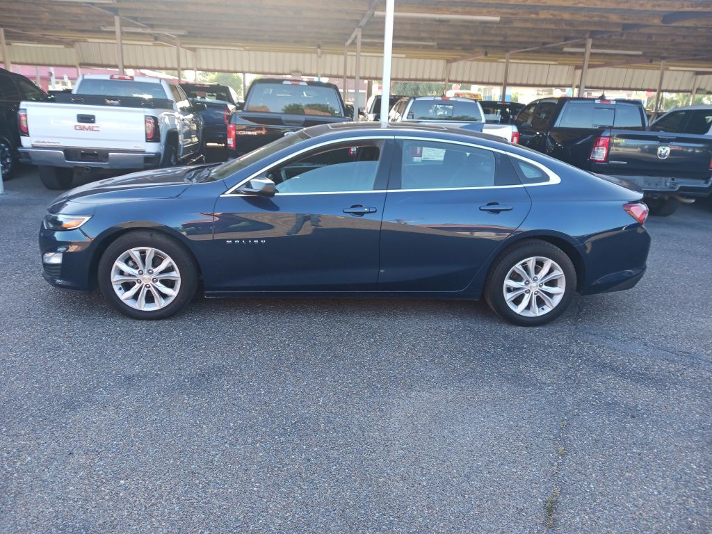 2022 Chevrolet Malibu Image 4