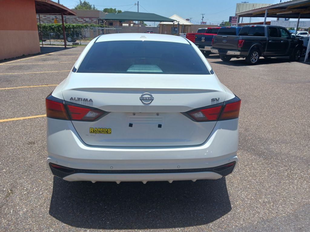 2023 Nissan Altima Image 6