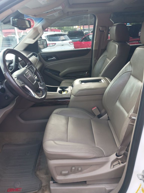 2016 GMC Yukon Image 11