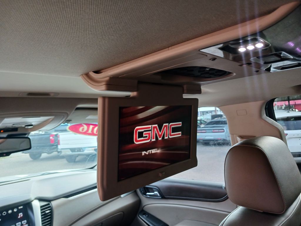 2016 GMC Yukon Image 14