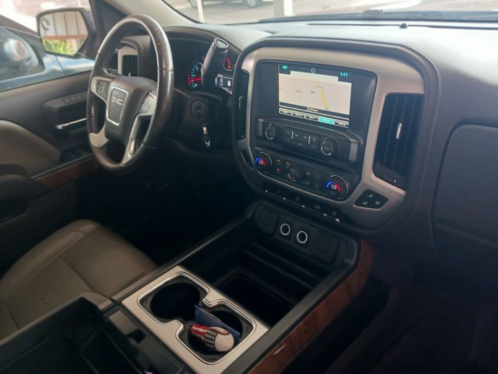 2018 GMC Sierra Image 25