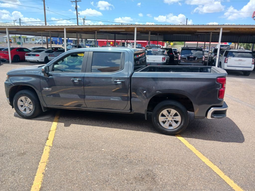 2021 Chevrolet Silverado 1500 Image 3