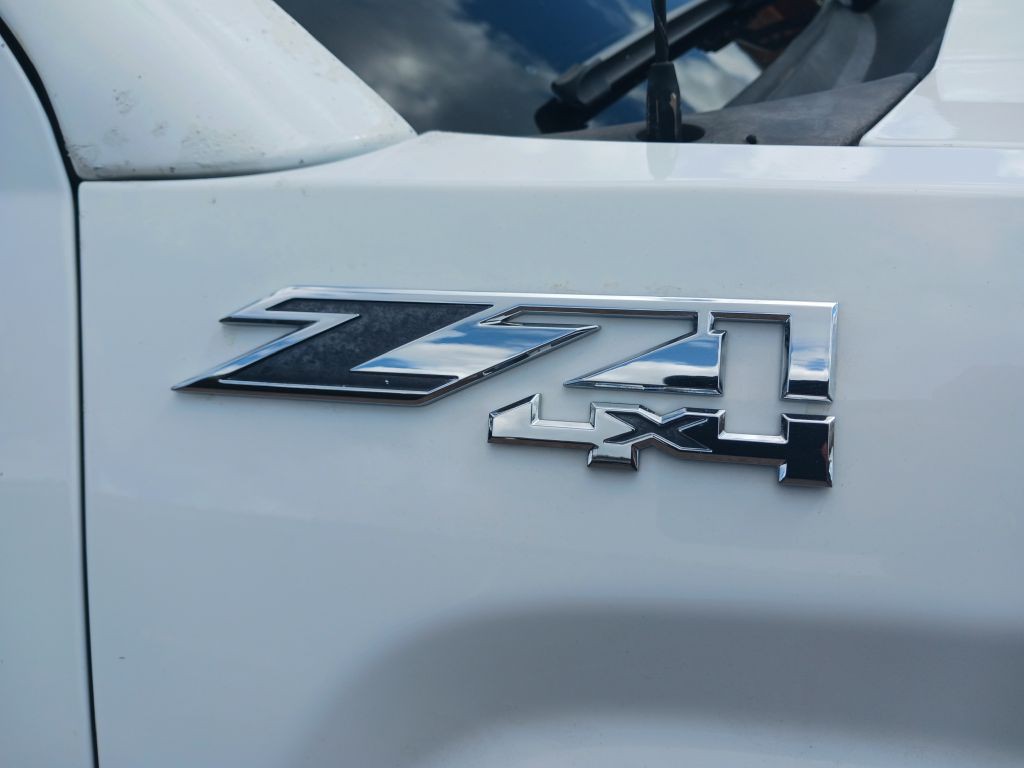 2018 GMC Sierra Image 4