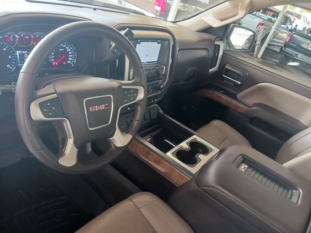 2018 GMC Sierra Image 14