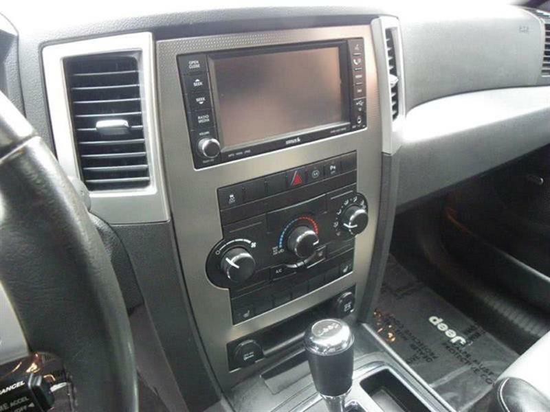 2010 Jeep Grand Cherokee Image 10