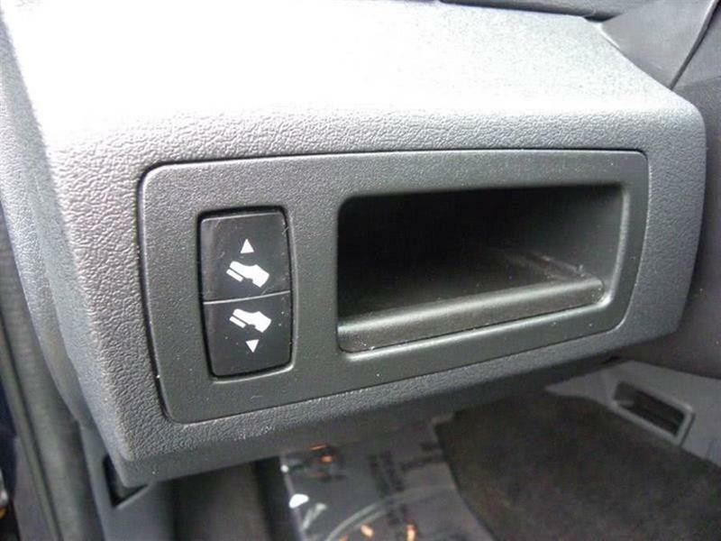 2010 Jeep Grand Cherokee Image 12