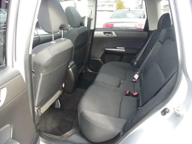 2013 Subaru Forester Image 7