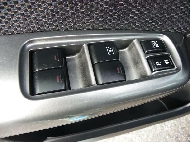 2013 Subaru Forester Image 10