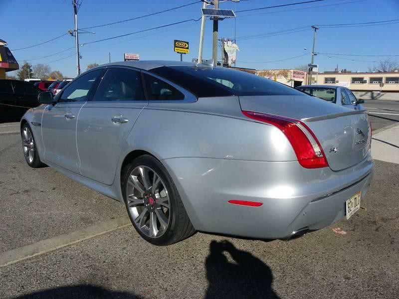 2015 Jaguar XJ Image 4