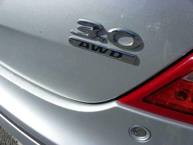 2015 Jaguar XJ Image 23