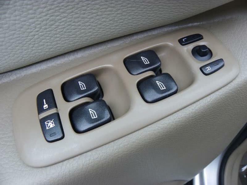 2008 Volvo XC90 Image 13