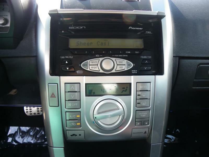 2006 Scion tC Image 8