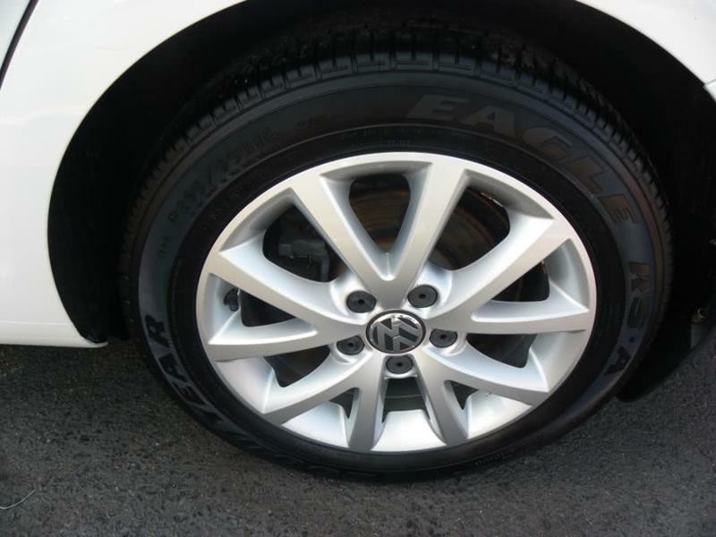 2010 Volkswagen Jetta Image 15