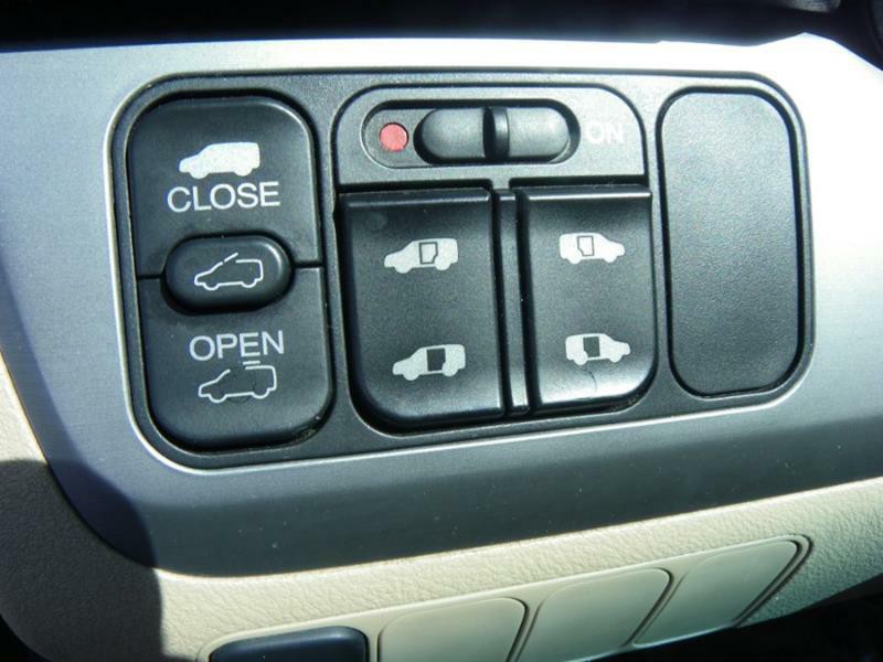 2008 Honda Odyssey Image 12