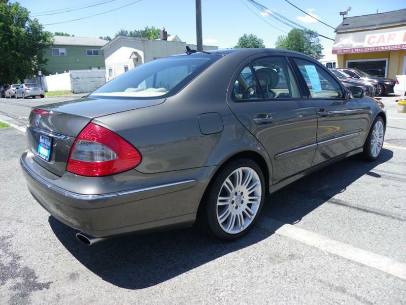 2008 Mercedes-Benz E-Class Image 3