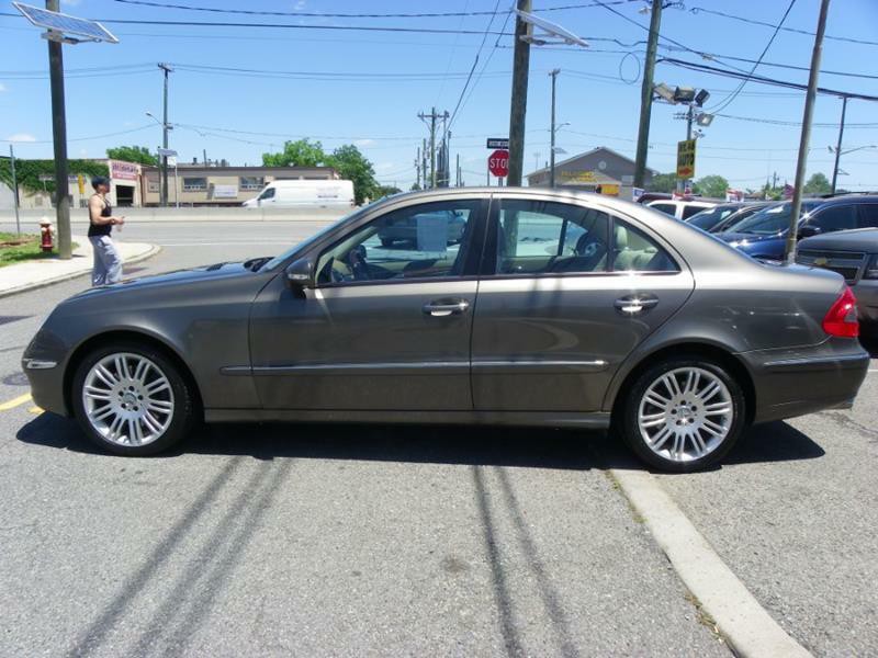 2008 Mercedes-Benz E-Class Image 13
