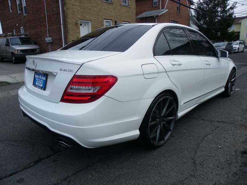2014 Mercedes-Benz C-Class Image 3