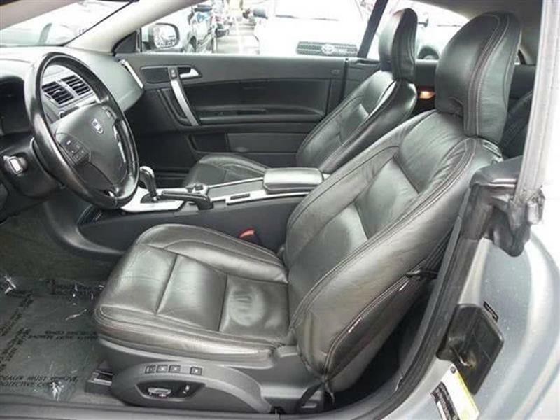 2011 Volvo C70 Image 5