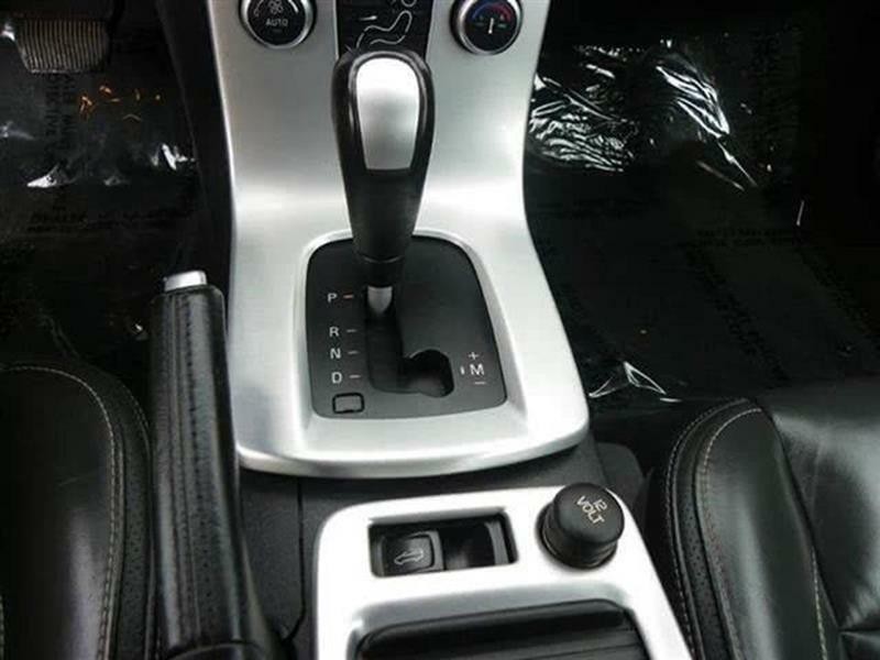 2011 Volvo C70 Image 11