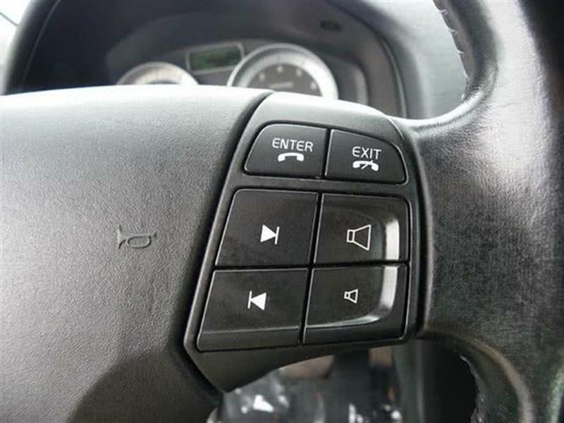 2011 Volvo C70 Image 13