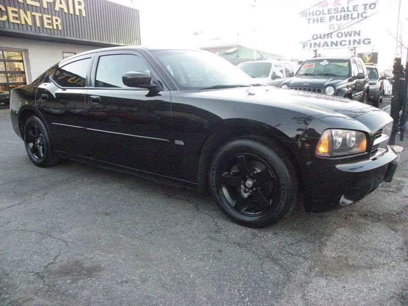 2010 Dodge Charger Image 2