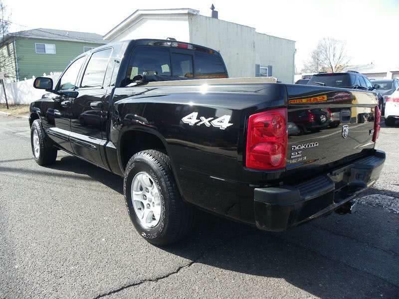 2005 Dodge Dakota Image 4