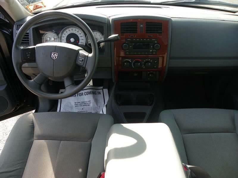 2005 Dodge Dakota Image 7
