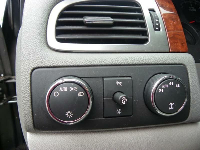 2007 Chevrolet Tahoe Image 9